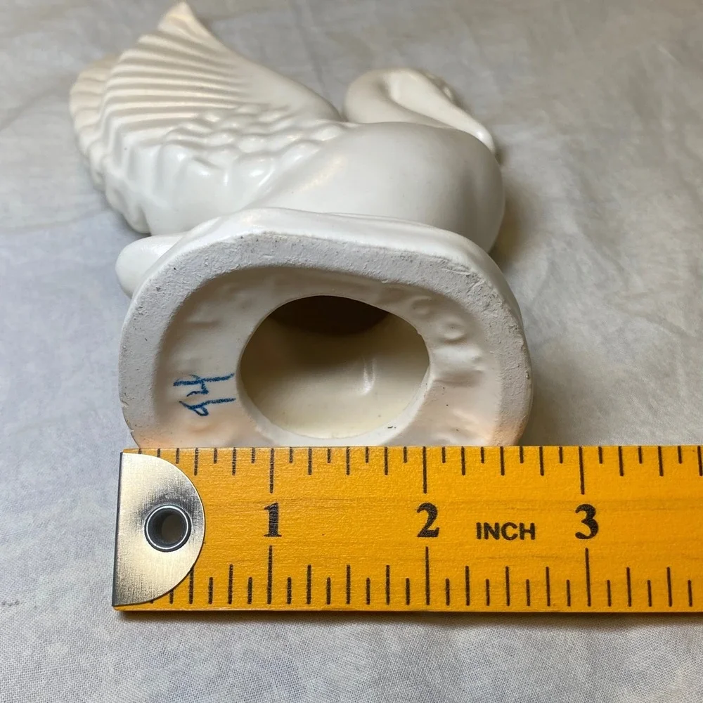 Vintage Royal Haeger‎ USA Swan Pair 8694 8695 White Pottery Centerpiece Inserts